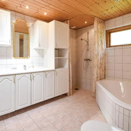Two-bedroom Holiday In Juelsminde * Juelsminde (Hedensted)